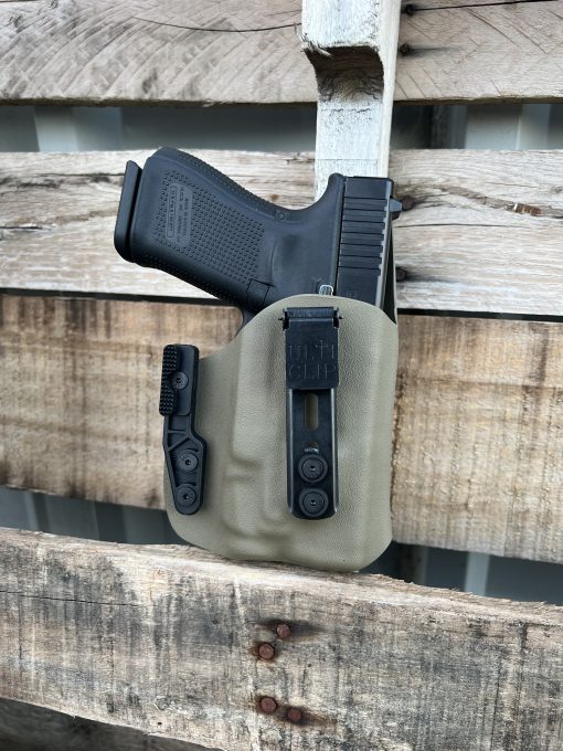 Glock 19 with TLR-7  IWB Kydex Holster