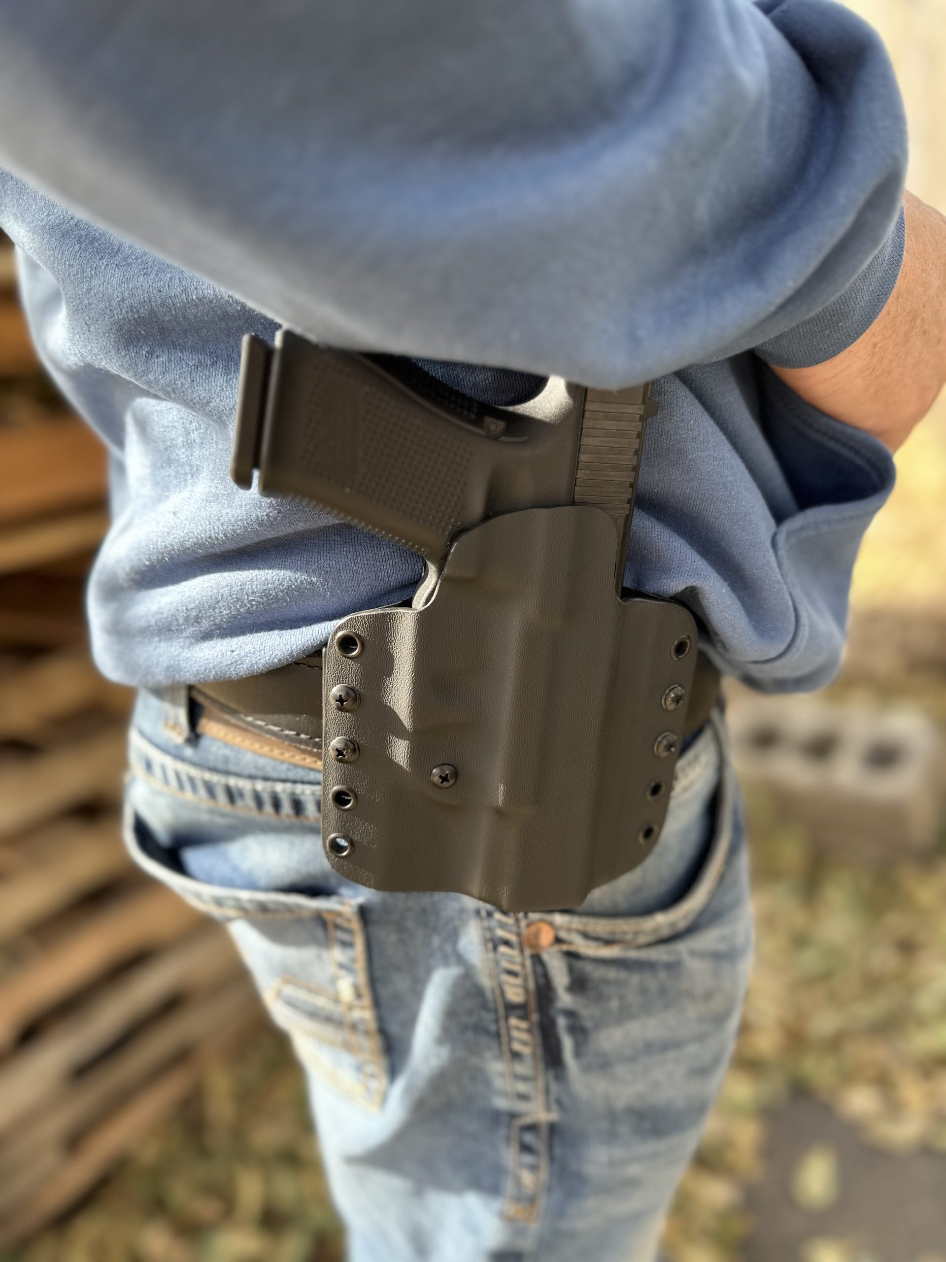 Perfect fit custom made gun holsters for wide range of gun types